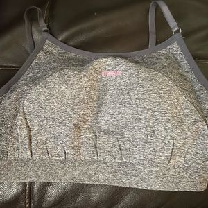 NWOT! Gym shark sports bra size M